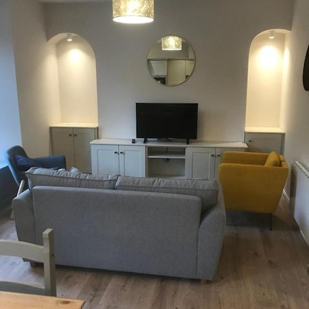 Eyre Luxury Apartment Голуэй Экстерьер фото