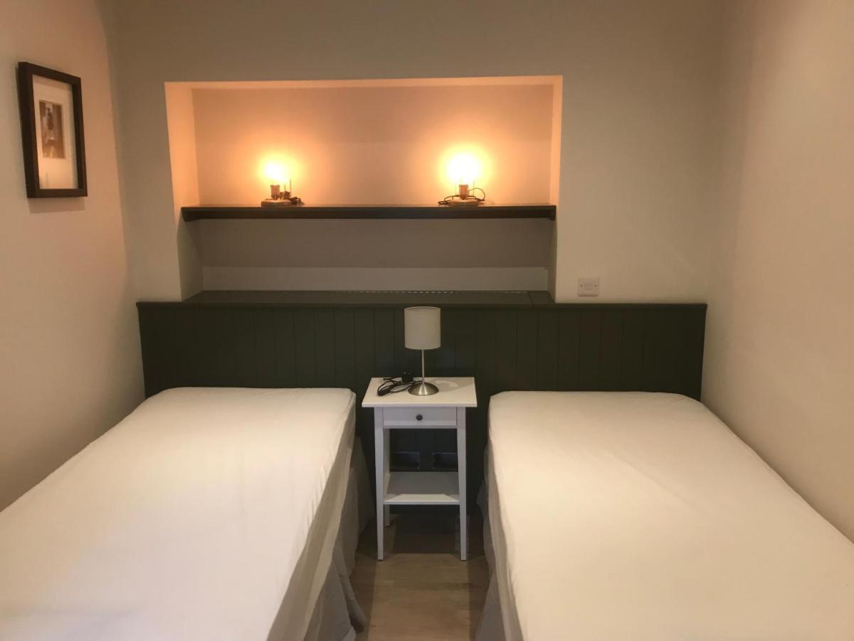 Eyre Luxury Apartment Голуэй Экстерьер фото